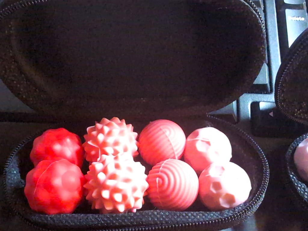 New|Silent Chill Balls
